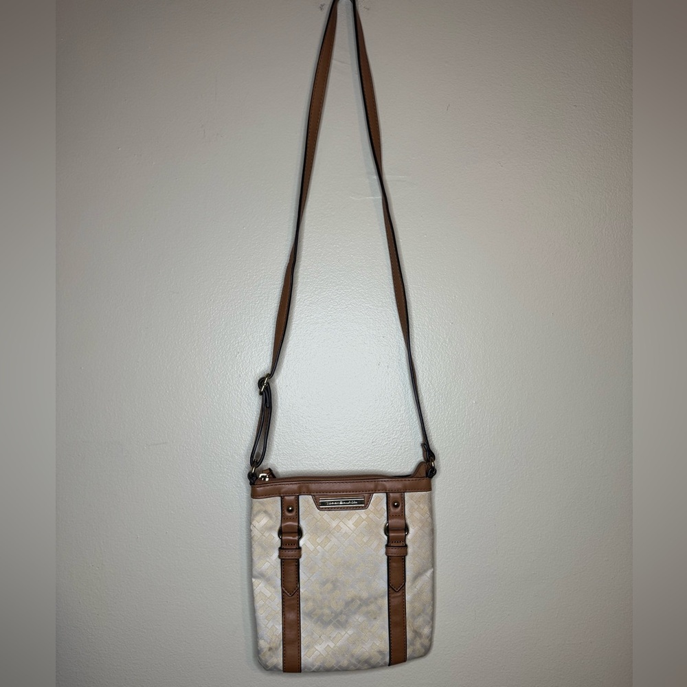 Tommy‎ Hilfiger Cream & Brown Crossbody Bag with Logo Plaque - Picture 5 of 6